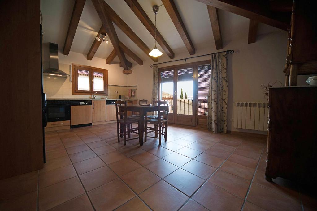 Apartamentos Casa Vidal Adahuesca 部屋 写真
